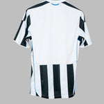 Newcastle 2009-10 Home Kit (L)