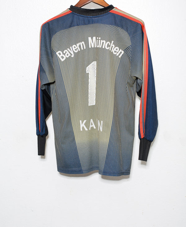 Bayern Munich GK Kit #1 Olive Kahn ( M )