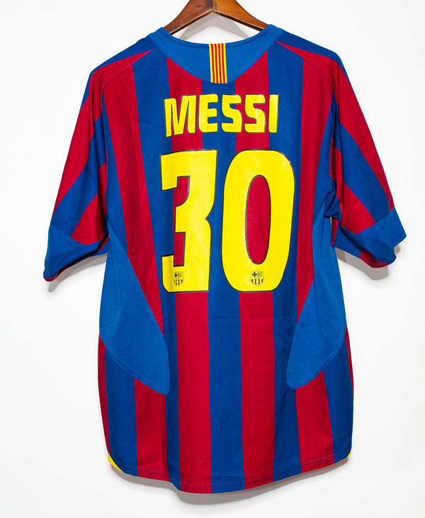 Barcelona 2005-06 Messi Home Kit (XL)