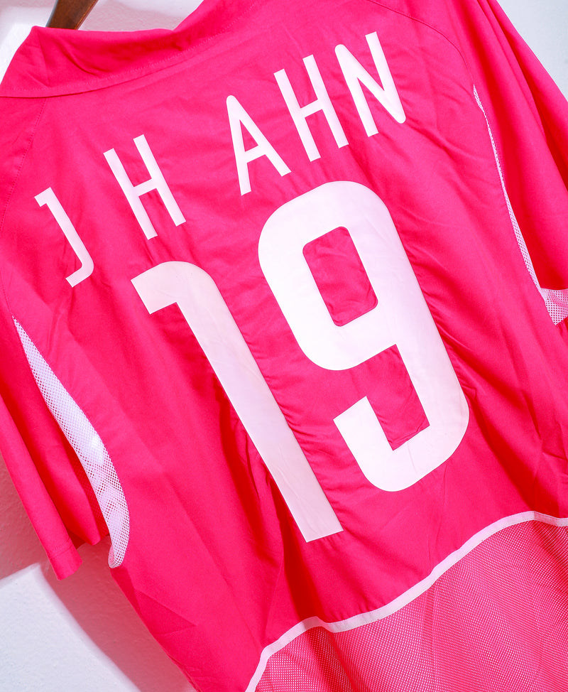 Ahn Jung-hwan's vintage South Korea jersey