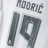 Real Madrid 2015-16 Modric Home Kit (L)