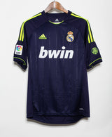 Real Madrid 2012-13 Xabi Alonso Home Kit (M)