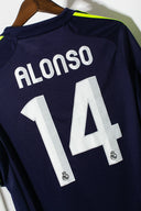 Real Madrid 2012-13 Xabi Alonso Home Kit (M)