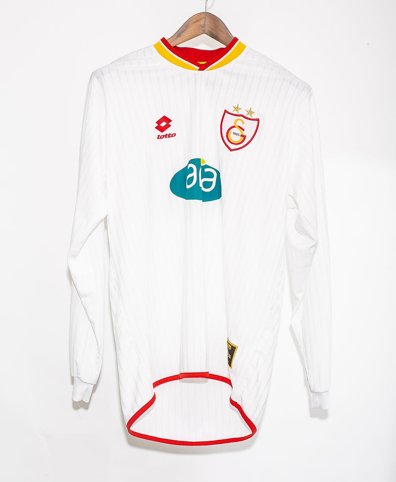 2001/2002 Galatasaray Home Kit