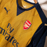 Arsenal 2015-16 Ozil Away Kit (M)
