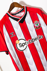 Southampton 2021-22 Home Kit (L)
