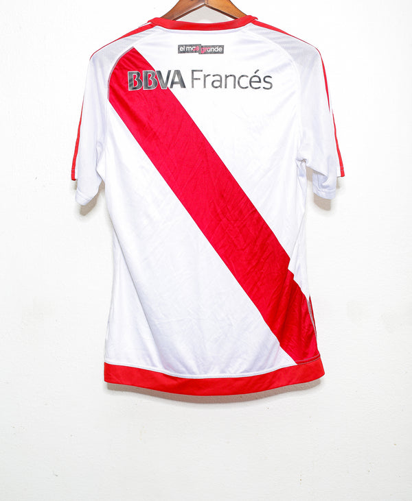 River Plate 2016-17 Home Kit (M)