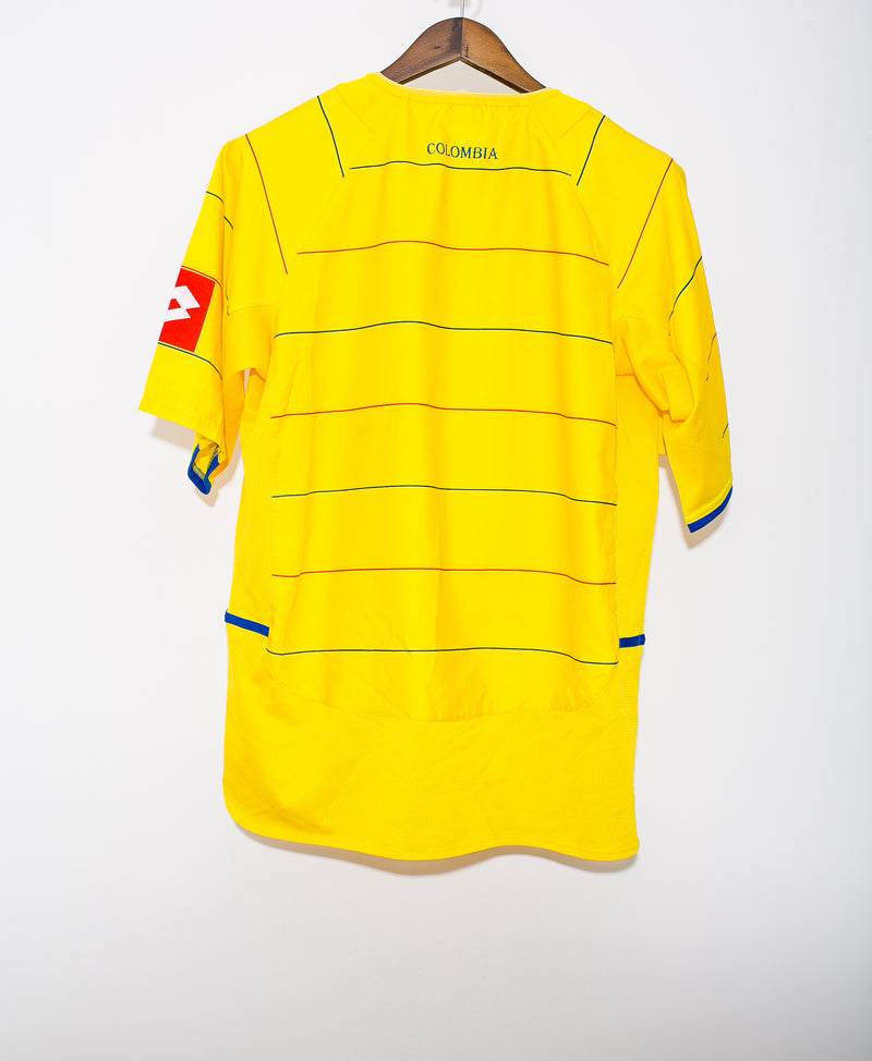 2004 - 2006 Colombia National Team Kit ( L )