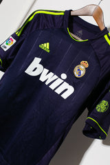 Real Madrid 2012-13 Kaka Away Kit (M)