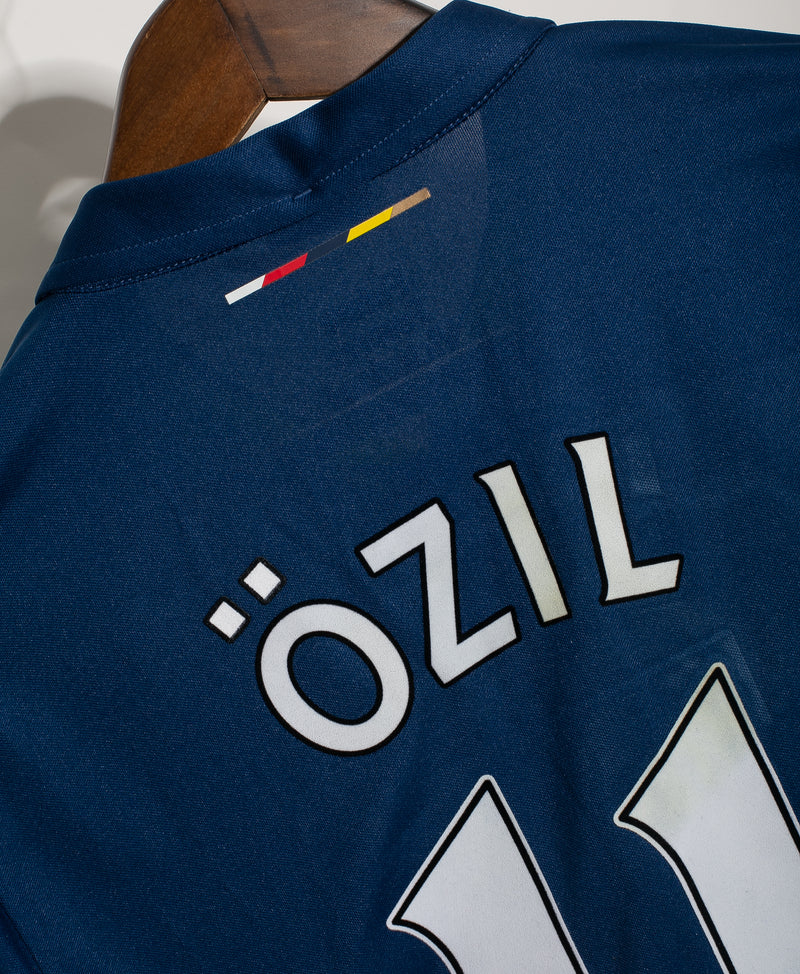 Arsenal 2014-15 Ozil Third Kit (S)