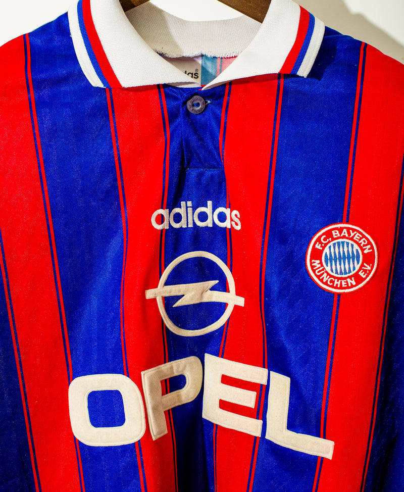 Bayern Munich 1995-97 Home Kit (XL)
