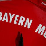 Bayern Munich 2016-17 Home Kit (S)