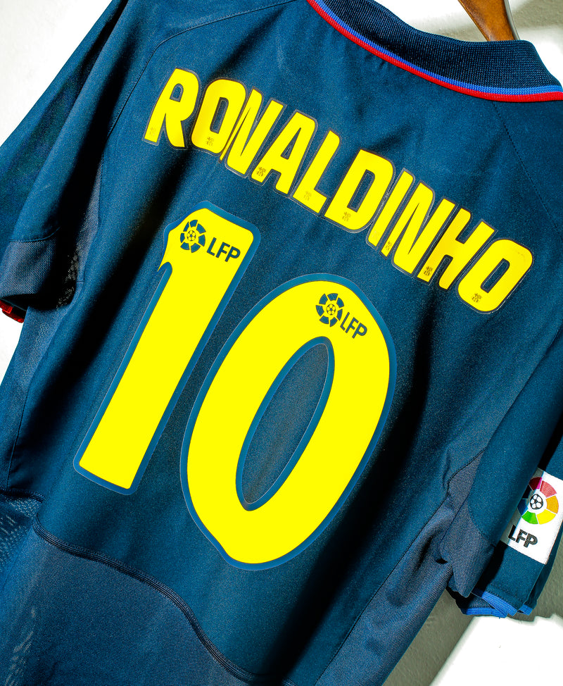 2003 FC Barcelona Third #10 Ronaldinho ( L )