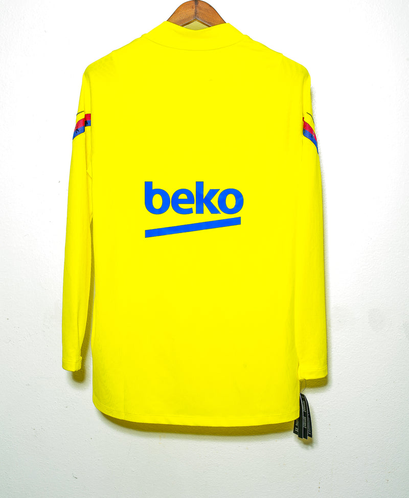 FC Barcelona Jacket BNWT ( L )