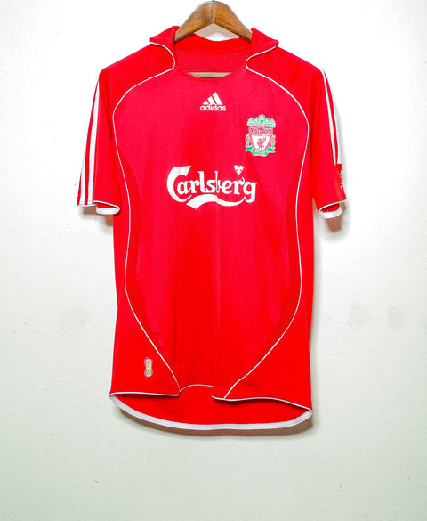 2006 Liverpool Home #8 Gerrard ( M )