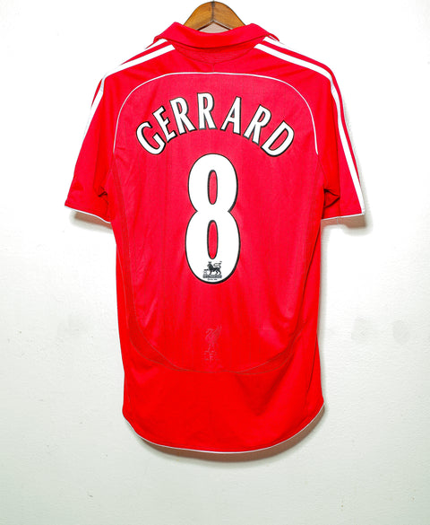 2006 Liverpool Home #8 Gerrard ( M )