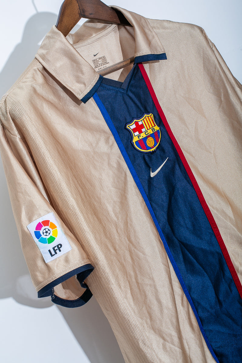 FC Barcelona 2001-02 Away Kit (XL)