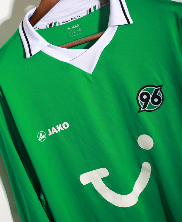 Hannover 96 2011-12 Away Kit (3XL)