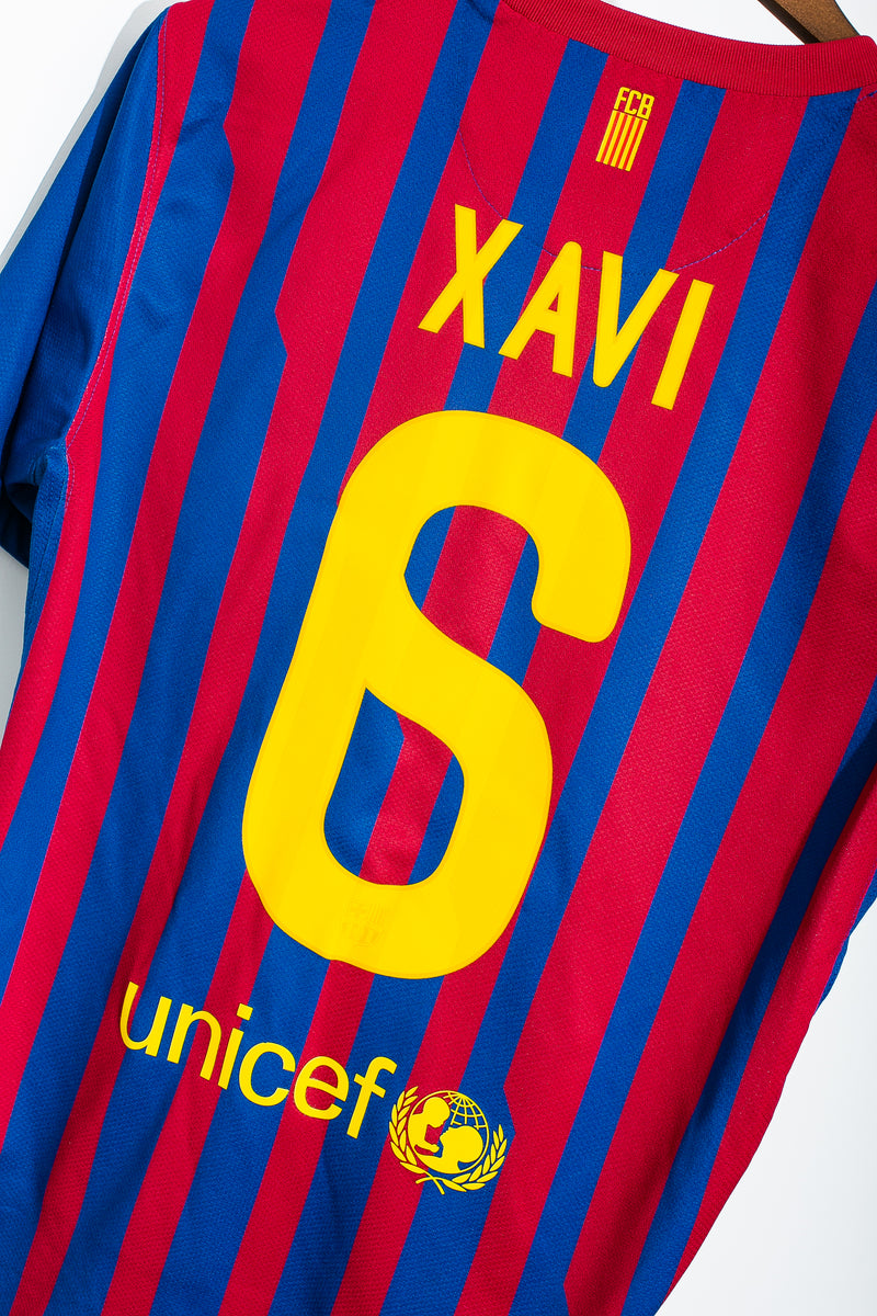 2011 - 2012 FC Barcelona Home #6 Xavi ( M)