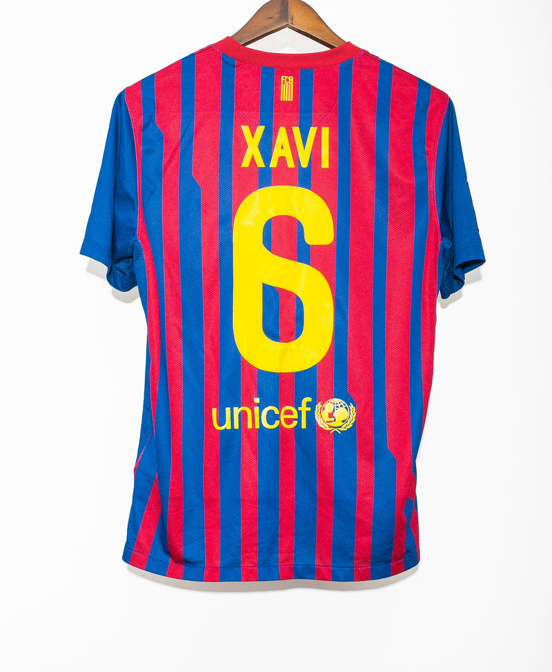 2011 - 2012 FC Barcelona Home #6 Xavi ( M)