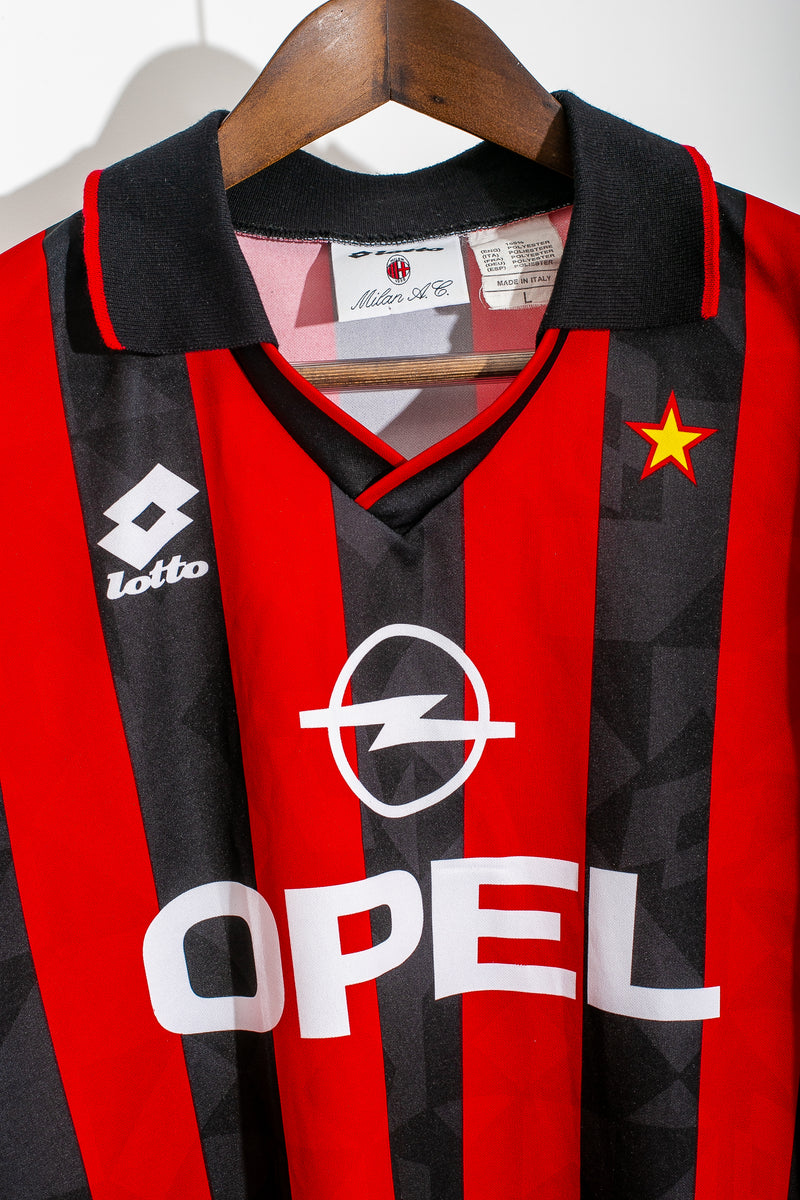 AC Milan 1994-95 Home Kit (L) SOLD
