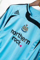 Newcastle 2007-08 Martins Away Kit (M)