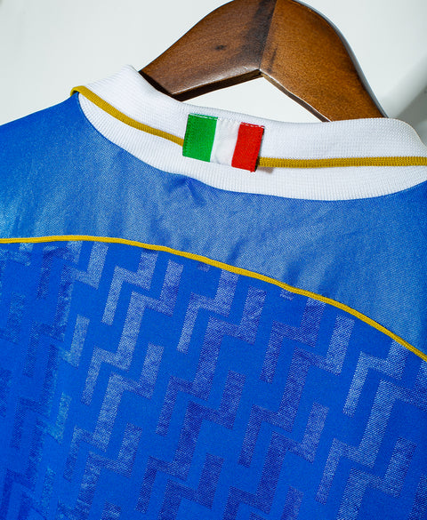 1995 Italy Home (L)