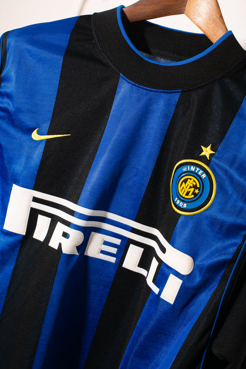 Inter Milan 2000-01 Ronaldo Long Sleeve Home Kit (L)