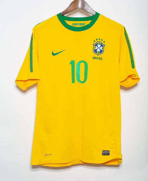 2010 Brazil Home #10 Kaka (L)