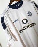 Manchester United 2000-01 Away Kit (XL)
