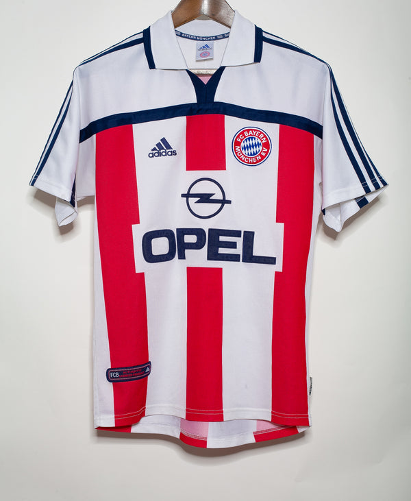 Bayern Munich 2000-01 Sergio Home Kit (M)