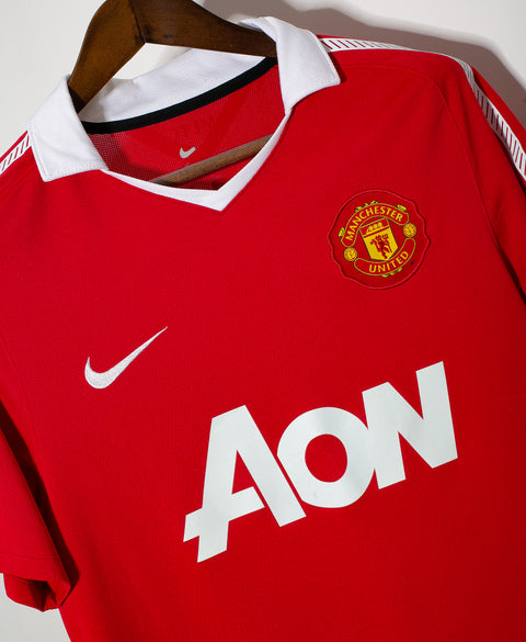 Manchester United 2010-11 Valencia Home Kit (M)