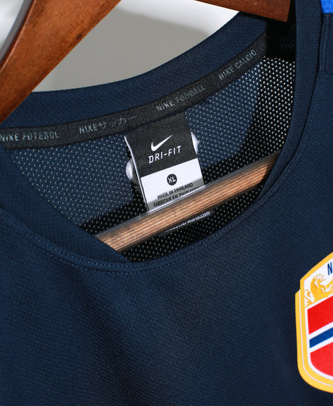 2012 Norway Training Kit ( XL )