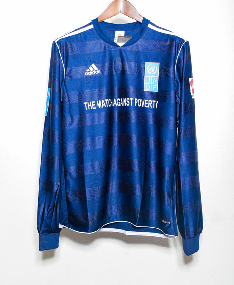 2011 Match Against Poverty #10 Zidane BNWT ( L )