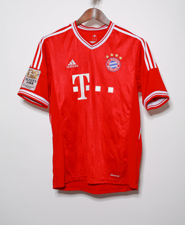 2013 Bayern Munich Home #19 Gotze ( M )