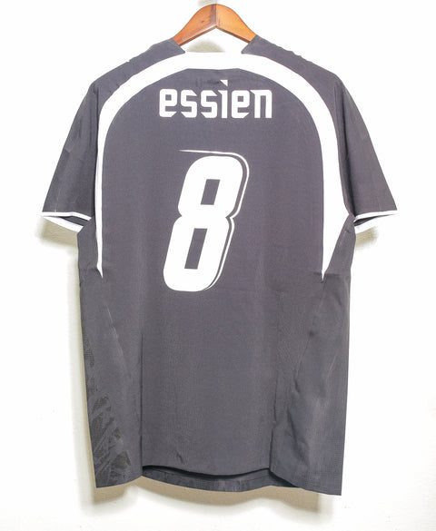 2006 Ghana Third #8 Essien BNWT ( XL ) SOLD ON THE STORE FLOOR