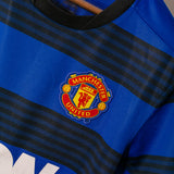 Manchester United 2011-12 Chicharito Away Kit (L)