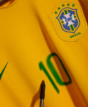 Brazil 2006 Ronaldinho Home Kit (L)