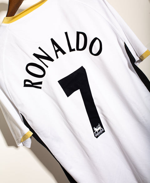 2006-07 Manchester United Ronaldo Away Kit (XL)