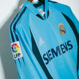 Real Madrid 2004-05 Casillas GK Kit (M)