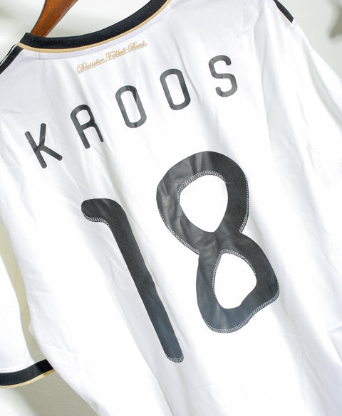 2010 Germany Home #18 Kroos ( XXL )