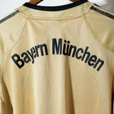Bayern Munich 2004-05 Away Kit (L)
