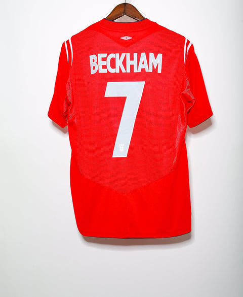 2004 England Euro Beckham Away Kit (L)