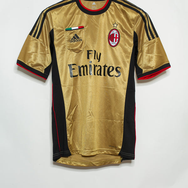 AC Milan 🇮🇹 on X: ¿Y esta preciosidad? 😍  / X