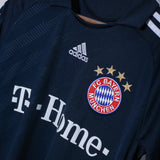 Bayern Munich 2008-09 Toni Away Kit (YXL)