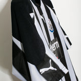 Newcastle 2010-11 Ben Arfa Home Kit (XL)