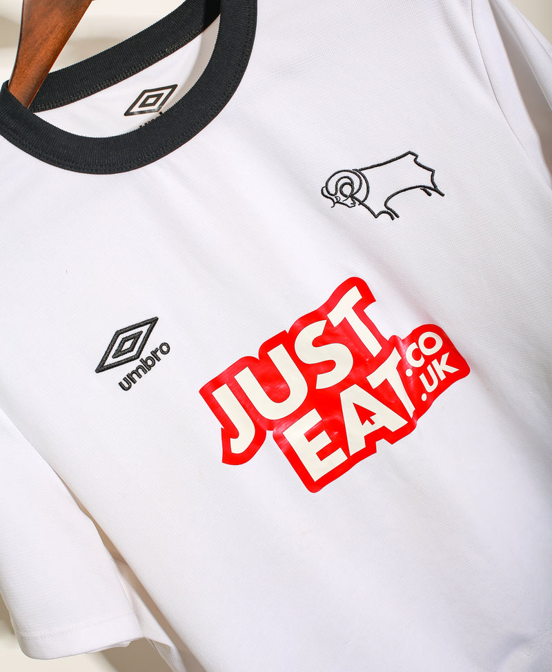Derby County 2014-15 Home Kit (L)