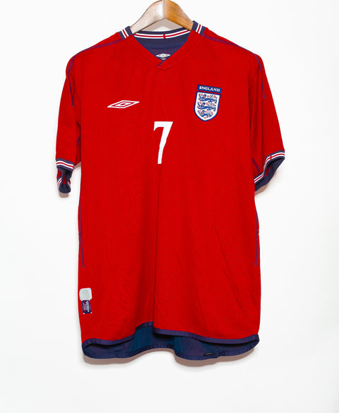 2002 England Away #7 Beckham ( L )