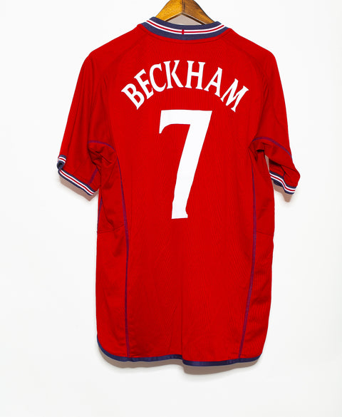 2002 England Away #7 Beckham ( L )