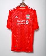 Liverpool 2010-11 Suarez Home Kit (M)